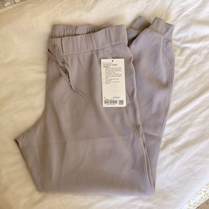 Lululemon On The Fly Joggers